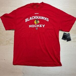 NEW NWT Reebok Chicago Blackhawks Hockey Short Sleeve T-Shirt Men’s XL NHL